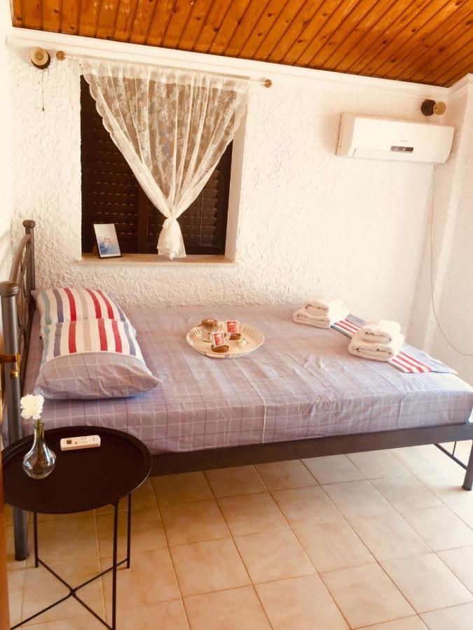 ארטמידה Rose'S Place מראה חיצוני תמונה